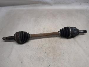 Gebruikte Homokineetas links-voor Toyota Prius (NHW20) 1.5 16V Prijs € 36,75 Margeregeling aangeboden door Reclycar De Boer BV