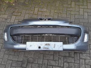 Gebruikte Voorbumper Peugeot 308 (4A/C) 1.6 VTI 16V Prijs € 78,75 Margeregeling aangeboden door Reclycar De Boer BV