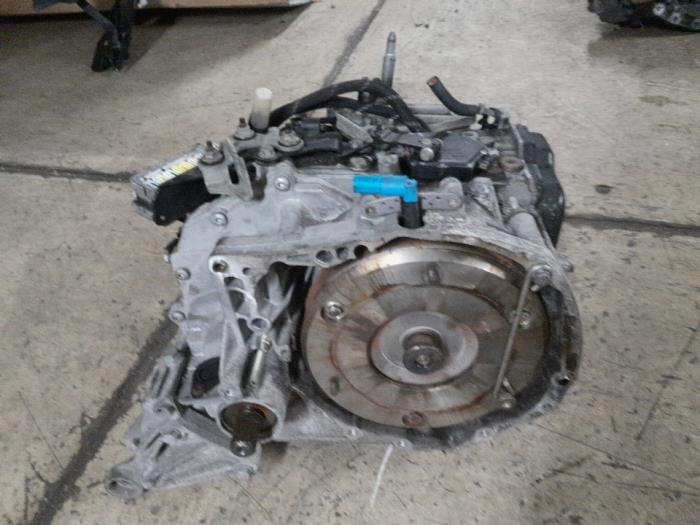 Gebruikte Versnellingsbak Renault Clio II (BB/CB) 1.2 16V Prijs € 210,00 Margeregeling aangeboden door Reclycar De Boer BV