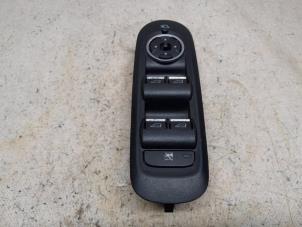 Gebruikte Raam schakelaar elektrisch Ford Mondeo IV Wagon 2.3 16V Prijs € 36,75 Margeregeling aangeboden door Reclycar De Boer BV