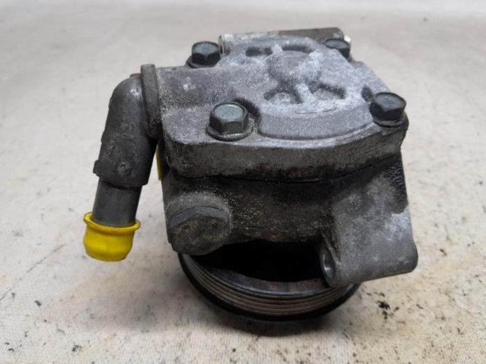 Gebruikte Servopomp Ford Mondeo IV Wagon 2.3 16V Prijs € 78,75 Margeregeling aangeboden door Reclycar De Boer BV