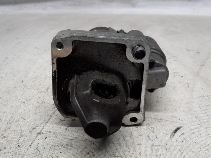 Gebruikte Startmotor Peugeot 3008 II (M4/MC/MJ/MR) 1.2 12V e-THP PureTech 130 Prijs € 36,75 Margeregeling aangeboden door Reclycar De Boer BV