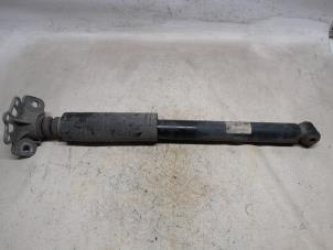 Gebruikte Schokdemper links-achter Fiat Tipo (356S) 1.4 16V Prijs € 42,00 Margeregeling aangeboden door Reclycar De Boer BV