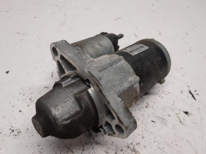 Gebruikte Startmotor Opel Corsa E 1.0 SIDI Turbo 12V Prijs € 26,25 Margeregeling aangeboden door Reclycar De Boer BV
