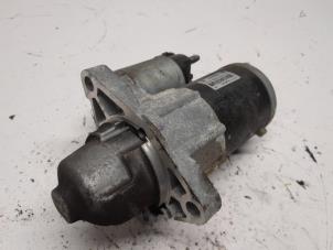 Gebruikte Startmotor Opel Corsa E 1.0 SIDI Turbo 12V Prijs € 26,25 Margeregeling aangeboden door Reclycar De Boer BV