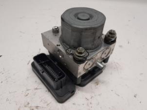 Gebruikte ABS Pomp Opel Corsa E 1.0 SIDI Turbo 12V Prijs € 105,00 Margeregeling aangeboden door Reclycar De Boer BV