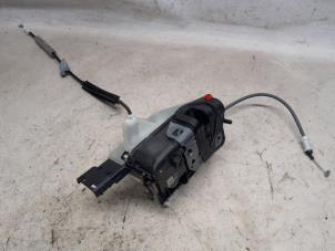 Gebruikte Deurslot Mechaniek 4Deurs rechts-achter Citroen C3 (SX/SW) 1.2 Vti 12V PureTech Prijs € 31,50 Margeregeling aangeboden door Reclycar De Boer BV