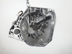 Gebruikte Versnellingsbak Nissan Qashqai (J12) 1.3 DIG-T 140 16V Prijs € 1.312,50 Margeregeling aangeboden door Reclycar De Boer BV