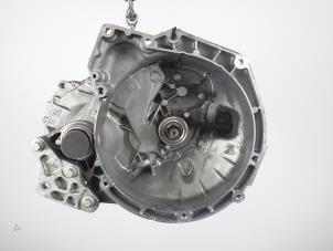 Gebruikte Versnellingsbak Ford EcoSport (JK8) 1.0 EcoBoost 12V 100 Prijs € 997,50 Margeregeling aangeboden door Reclycar De Boer BV