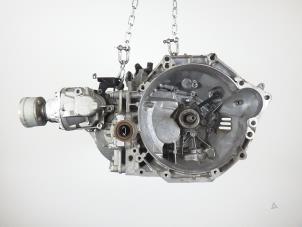 Gebruikte Versnellingsbak Peugeot Expert (V1/VA/VB/VE/VF/VT/VY) 2.0 Blue HDi 120 16V 4x4 Prijs € 1.575,00 Margeregeling aangeboden door Reclycar De Boer BV