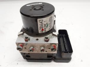 Gebruikte ABS Pomp Citroen C4 Aircross (BU) 1.6 HDi 16V 115 Prijs € 157,50 Margeregeling aangeboden door Reclycar De Boer BV