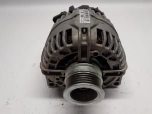 Gebruikte Dynamo Opel Astra H Twin Top (L67) 1.6 16V Prijs € 36,75 Margeregeling aangeboden door Reclycar De Boer BV