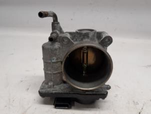 Gebruikte Gasklephuis Renault Laguna III Estate (KT) 2.0 16V Prijs € 36,75 Margeregeling aangeboden door Reclycar De Boer BV