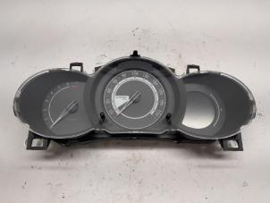 Gebruikte Tellerklok Citroen C3 (SC) 1.2 VTi 82 12V Prijs € 47,25 Margeregeling aangeboden door Reclycar De Boer BV