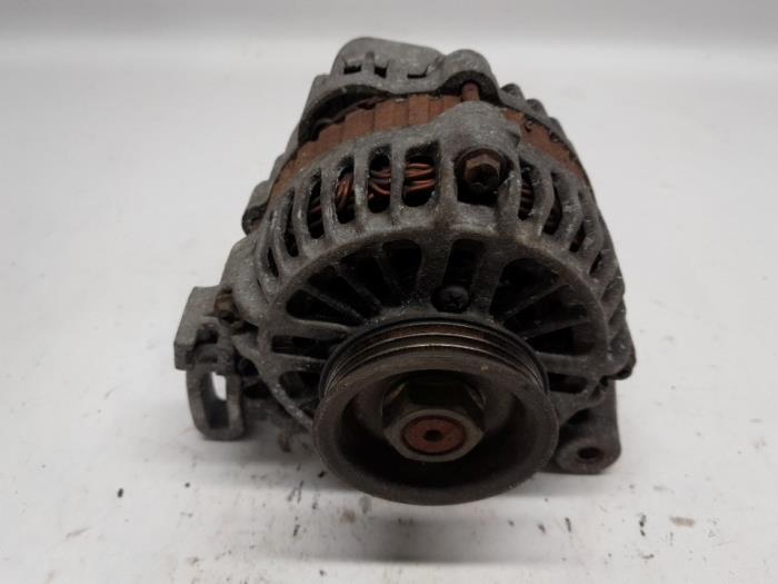 Gebruikte Dynamo Renault Clio II (BB/CB) 1.2 Prijs € 36,75 Margeregeling aangeboden door Reclycar De Boer BV