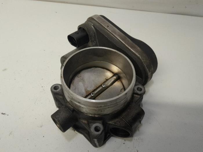 Gebruikte Gasklephuis Volkswagen Touareg (7LA/7L6) 3.2 V6 24V Prijs € 73,50 Margeregeling aangeboden door Reclycar De Boer BV