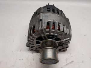 Gebruikte Alternator Volkswagen T-Roc I 1.5 TSI Evo BMT 16V Prijs € 63,00 Margeregeling aangeboden door Reclycar De Boer BV