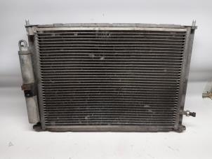 Gebruikte Radiateur Renault Clio III (BR/CR) 1.2 16V 75 Prijs op aanvraag aangeboden door Reclycar De Boer BV