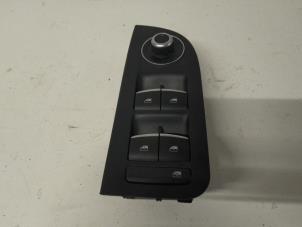 Gebruikte Elektrisch Raam Schakelaar Alfa Romeo Giulia (952) 2.2d 150 16V Prijs op aanvraag aangeboden door Reclycar De Boer BV