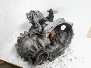 Gebruikte Versnellingsbak Skoda Octavia Combi (5EAC) 1.6 TDI 16V Prijs € 787,50 Margeregeling aangeboden door Reclycar De Boer BV