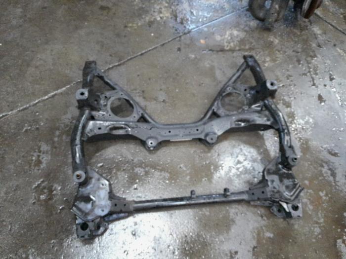 Gebruikte Subframe BMW 1 serie (F20) 116i 1.6 16V Prijs € 52,50 Margeregeling aangeboden door Reclycar De Boer BV