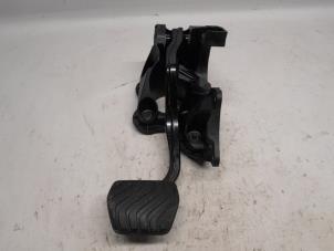 Gebruikte Rempedaal Renault Megane E-Tech (RCB) 60 kWh Prijs op aanvraag aangeboden door Reclycar De Boer BV