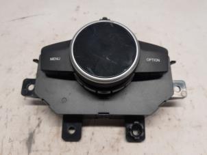 Gebruikte Bediening boordcomputer Alfa Romeo Giulia (952) 2.2d 150 16V Prijs € 78,75 Margeregeling aangeboden door Reclycar De Boer BV