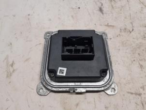 Gebruikte Module LED koplamp Renault Megane E-Tech (RCB) 60 kWh Prijs op aanvraag aangeboden door Reclycar De Boer BV