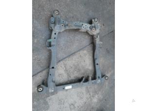 Gebruikte Subframe Opel Astra J Sports Tourer (PD8/PE8/PF8) 1.4 16V ecoFLEX Prijs op aanvraag aangeboden door Reclycar De Boer BV