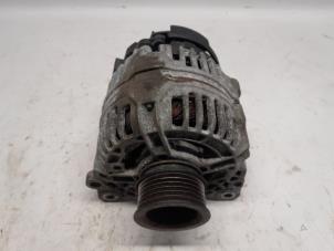 Gebruikte Dynamo Volkswagen New Beetle (9C1/9G1) 2.0 Prijs op aanvraag aangeboden door Reclycar De Boer BV