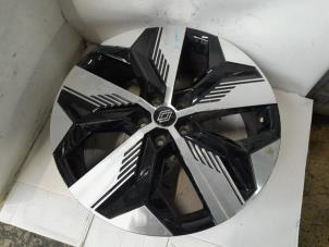 Gebruikte Velg Renault Megane E-Tech (RCB) 60 kWh Prijs op aanvraag aangeboden door Reclycar De Boer BV