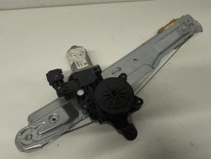 Gebruikte Ruitmechaniek 4Deurs links-achter Ford C-Max (DXA) 1.6 SCTi 16V Prijs € 52,50 Margeregeling aangeboden door Reclycar De Boer BV