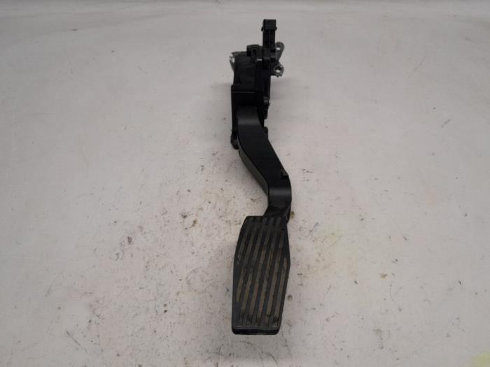Gebruikte Gaspedaalpositie Sensor Fiat Tipo (356W/357W) Prijs € 52,50 Margeregeling aangeboden door Reclycar De Boer BV