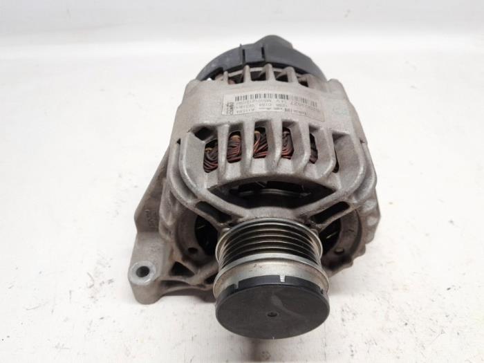 Gebruikte Dynamo Fiat Tipo (356W/357W) 1.4 T-Jet 16V Prijs € 78,75 Margeregeling aangeboden door Reclycar De Boer BV