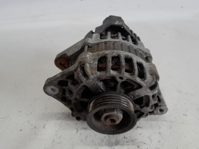 Gebruikte Dynamo Kia Picanto (BA) 1.0 12V Prijs € 36,75 Margeregeling aangeboden door Reclycar De Boer BV