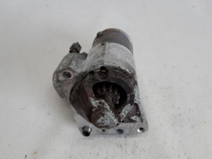 Gebruikte Startmotor Peugeot 207/207+ (WA/WC/WM) 1.4 16V VTi Prijs € 31,50 Margeregeling aangeboden door Reclycar De Boer BV