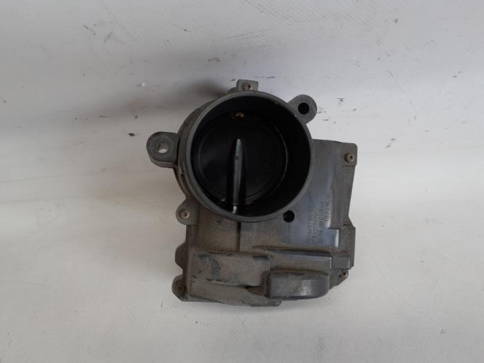 Gebruikte Gasklephuis Peugeot 207/207+ (WA/WC/WM) 1.4 16V VTi Prijs € 42,00 Margeregeling aangeboden door Reclycar De Boer BV