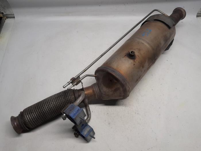 Gebruikte Roetfilter Citroen DS5 (KD/KF) 2.0 HDiF 160 16V Prijs € 315,00 Margeregeling aangeboden door Reclycar De Boer BV