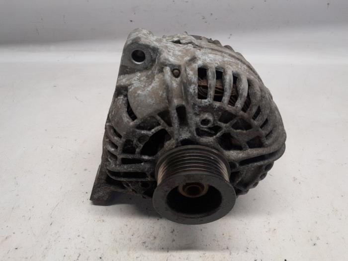 Gebruikte Dynamo Volvo XC90 I 2.9 T6 24V Prijs € 47,25 Margeregeling aangeboden door Reclycar De Boer BV