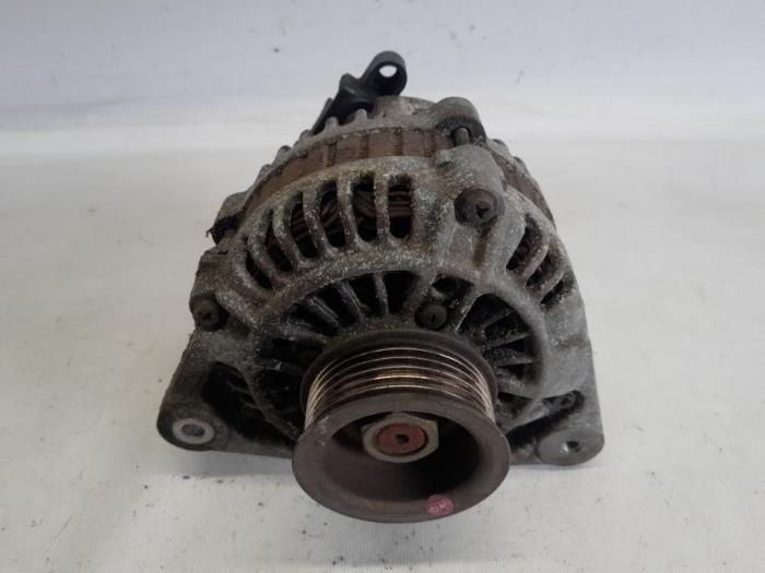 Gebruikte Dynamo Ford Escort 6 (AAL/ABL) 1.4 CLi Prijs € 28,35 Margeregeling aangeboden door Reclycar De Boer BV