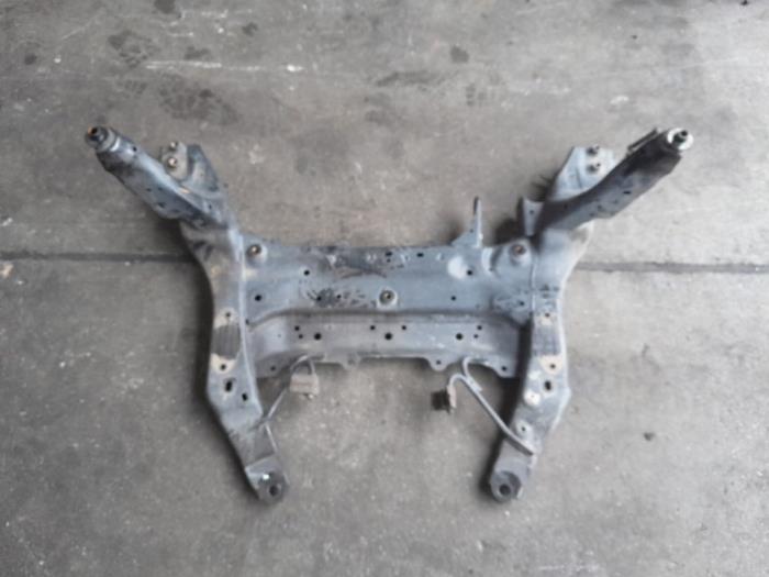 Gebruikte Subframe Mini Mini Convertible (F57) 2.0 16V Cooper S Prijs € 105,00 Margeregeling aangeboden door Reclycar De Boer BV