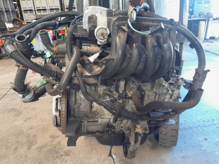 Gebruikte Motor Peugeot 206+ (2L/M) 1.1 XR,XS Prijs € 315,00 Margeregeling aangeboden door Reclycar De Boer BV