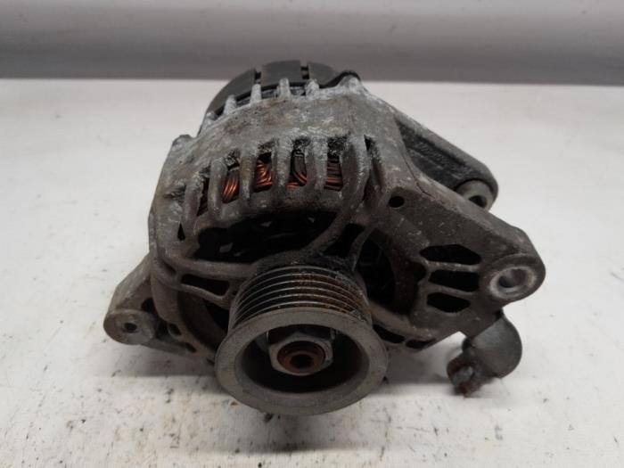 Gebruikte Dynamo Citroen C1 1.0 12V Prijs € 36,75 Margeregeling aangeboden door Reclycar De Boer BV