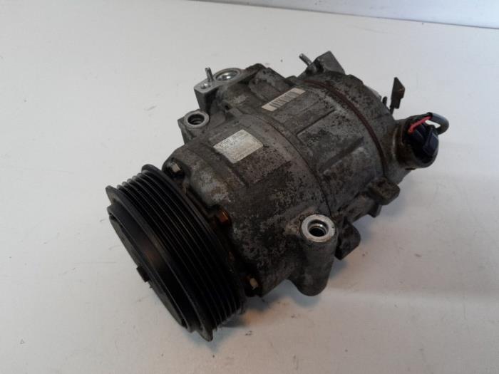Gebruikte Aircopomp Seat Ibiza IV SC (6J1) 1.6 16V Prijs € 52,50 Margeregeling aangeboden door Reclycar De Boer BV