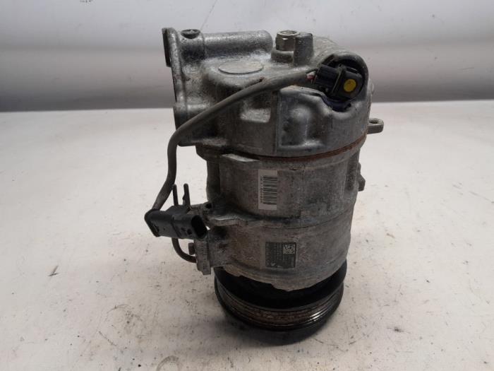 Gebruikte Pomp Airco BMW 1 serie (F20) 118d 2.0 16V Prijs € 118,65 Margeregeling aangeboden door Reclycar De Boer BV