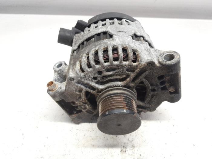 Gebruikte Dynamo Mini Mini (R56) 1.4 16V One Prijs € 27,30 Margeregeling aangeboden door Reclycar De Boer BV