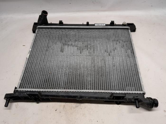 Gebruikte Radiateur Fiat Panda (312) 1.0 Hybrid Prijs € 105,00 Margeregeling aangeboden door Reclycar De Boer BV