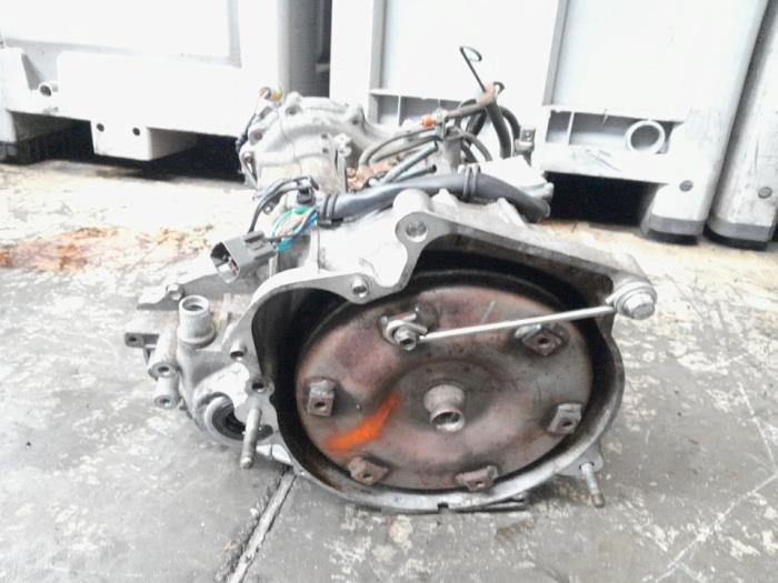 Gebruikte Automaatbak Suzuki Alto (SH410) 1.0 GA,GL Prijs € 262,50 Margeregeling aangeboden door Reclycar De Boer BV