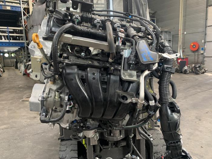 Gebruikte Motor Renault Symbioz (RJB) 1.6 E-Tech Full Hybrid 145 Prijs € 1.575,00 Margeregeling aangeboden door Reclycar De Boer BV