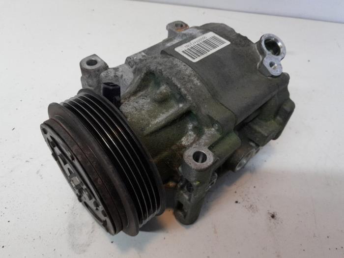 Gebruikte Aircopomp Ford Ka II 1.2 Prijs € 42,00 Margeregeling aangeboden door Reclycar De Boer BV